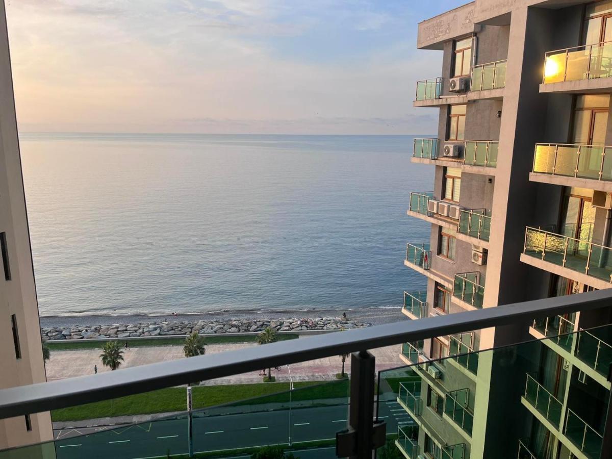 The Fresh Wave Hotel Batumi Exteriér fotografie